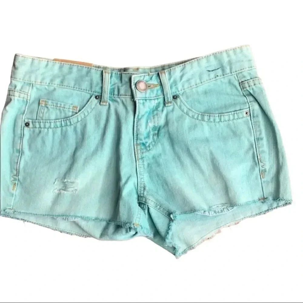 🌸 Mossimo Supply‎ Co Fit 6 Green Women Shorts Size 7 🌸